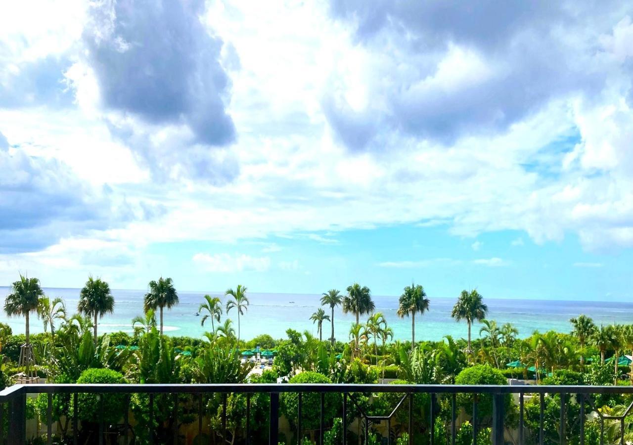Hotel Monterey Okinawa Spa & Resort Onna Luaran gambar View of the Atlantic Ocean from the Boca Raton Resort